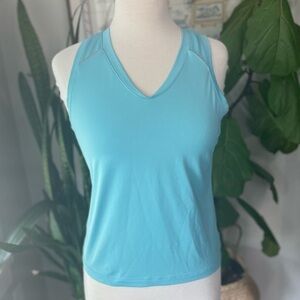 Athletic Top - size M